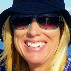 Meet your Posher, Shawna